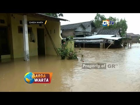 ponorogo---banjir-merendam-ribuan-rumah-warga-di-lima-kecamatan