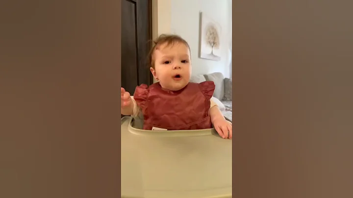 #baby #mom #babyshorts #babygirl #momlife #motherhood #blw #babyfood #babyeating #funnybaby