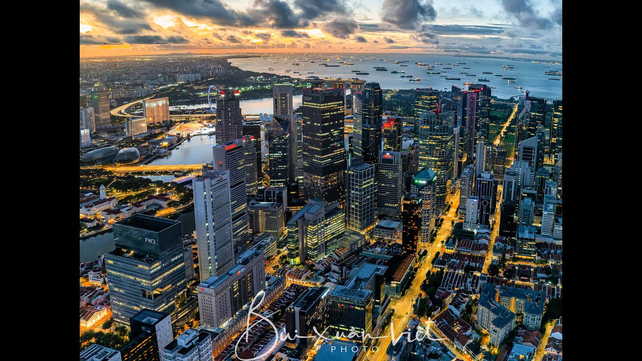 Singapore Hyperlapse - YouTube
