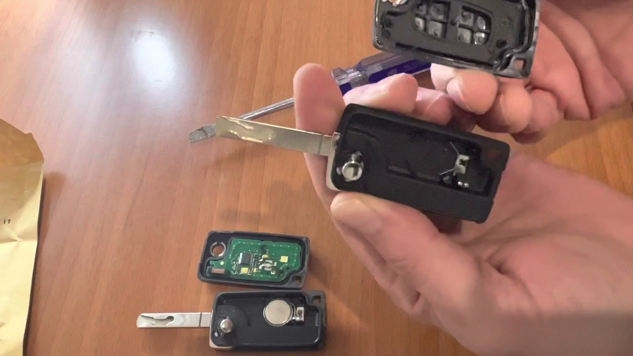 Llave Citroen Berlingo, sustituir carcasa.