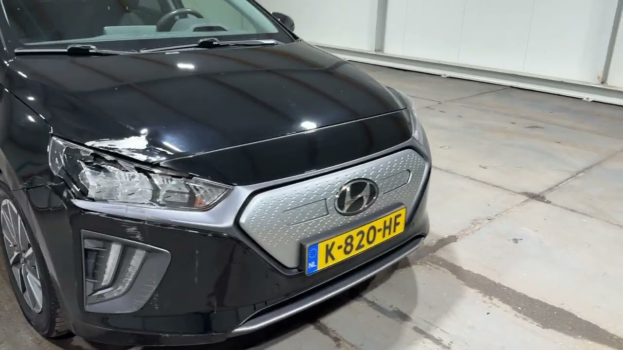820 Ioniq 