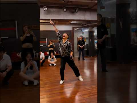 뮤지컬리티 혼성샤인! 💥Bachata Footwork💥🕺 SORA 🎵 ESA MUJER @dimelocupido @djhuskybachata
