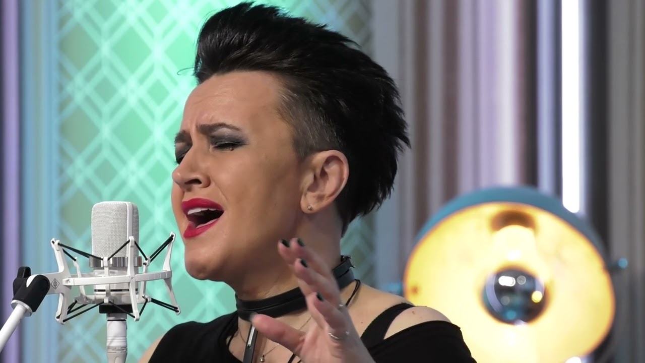 Amira Medunjanin - Kaleš bre Anđo | Dalibor Petko Show | CMCTV