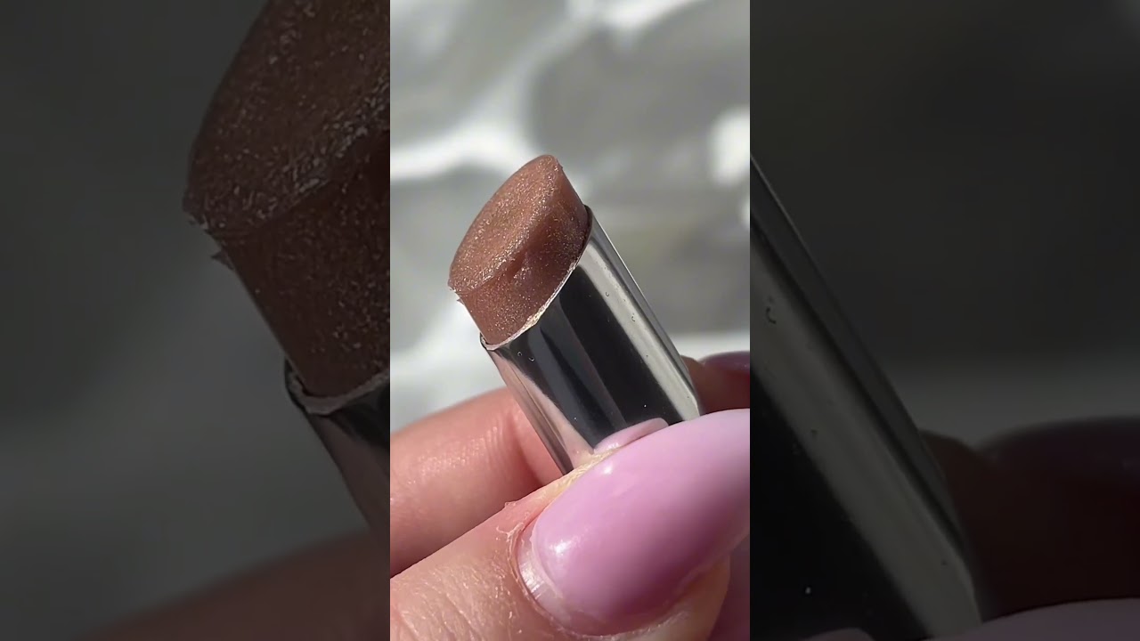 Our VIRAL Mirror Kiss High-Shine Lipstick in shade Own Your Shine is viral for a reason 💁‍♀️