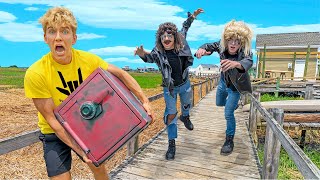 Undercover Police Chase Us Whats In The Mystery Safe?