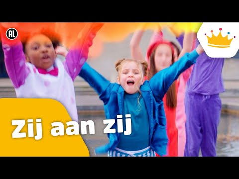 RIJK VS BLUT VS GIGA RIJKE KINDEREN || Coole hacks! Dure vs DIY-producten door 123 GO!