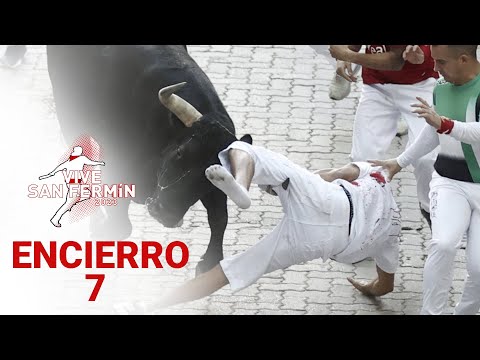 SÉPTIMO ENCIERRO de San Fermín 2023 | Toros de Victoriano del Río