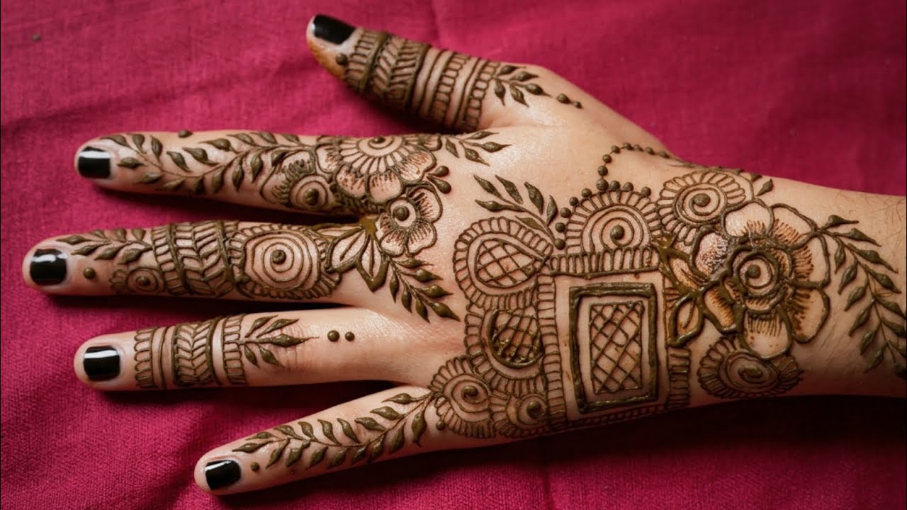 बैक हैंड के लिए ट्रेंडी और मॉडर्न मेहंदी डिज़ाइन | Simple Mehndi for Back Hand/ RT CREATIVITY 