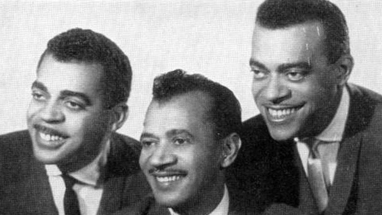 Guapachá De Los Locutores - LOS HERMANOS RIGUAL - YouTube