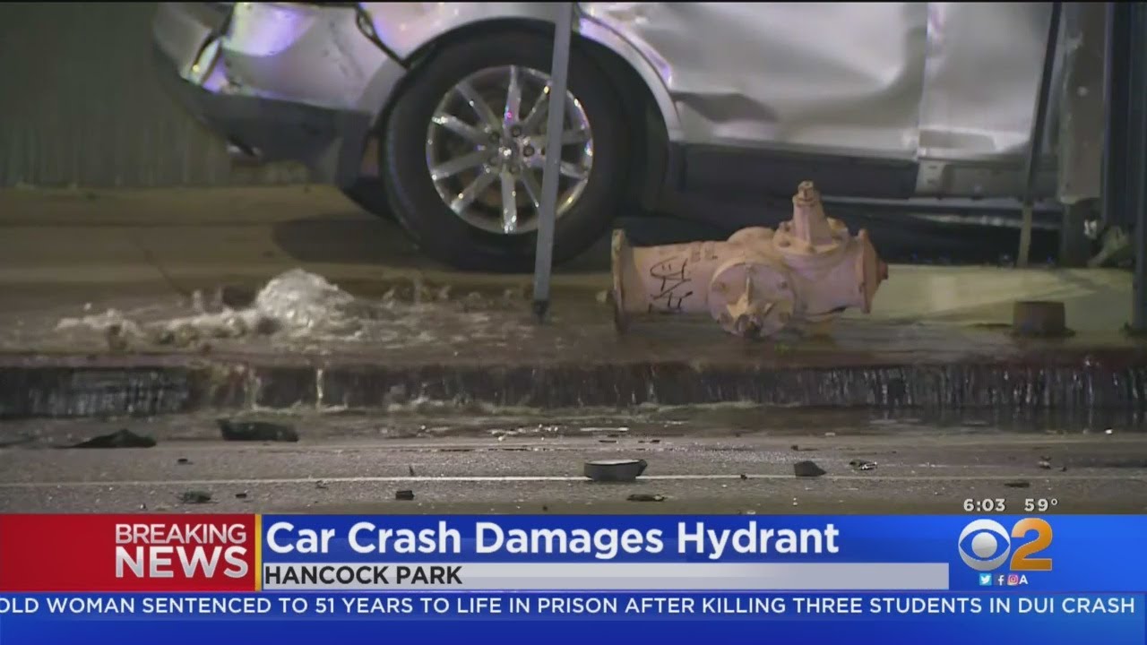 2Car Crash In Hancock Park Shears Hydrant YouTube