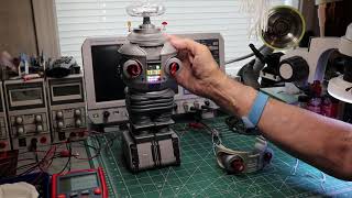 Moebius B-9 Robot update01