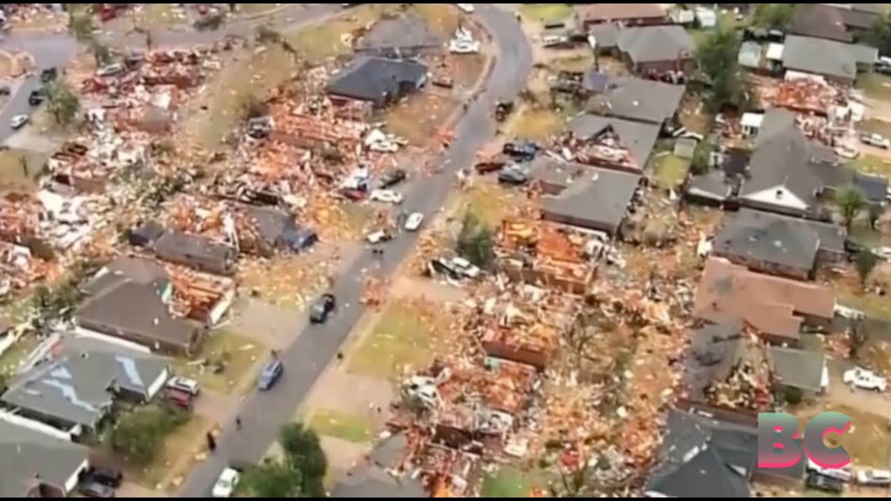 Oklahoma tornadoes injure at least 11, cause significant damage - YouTube