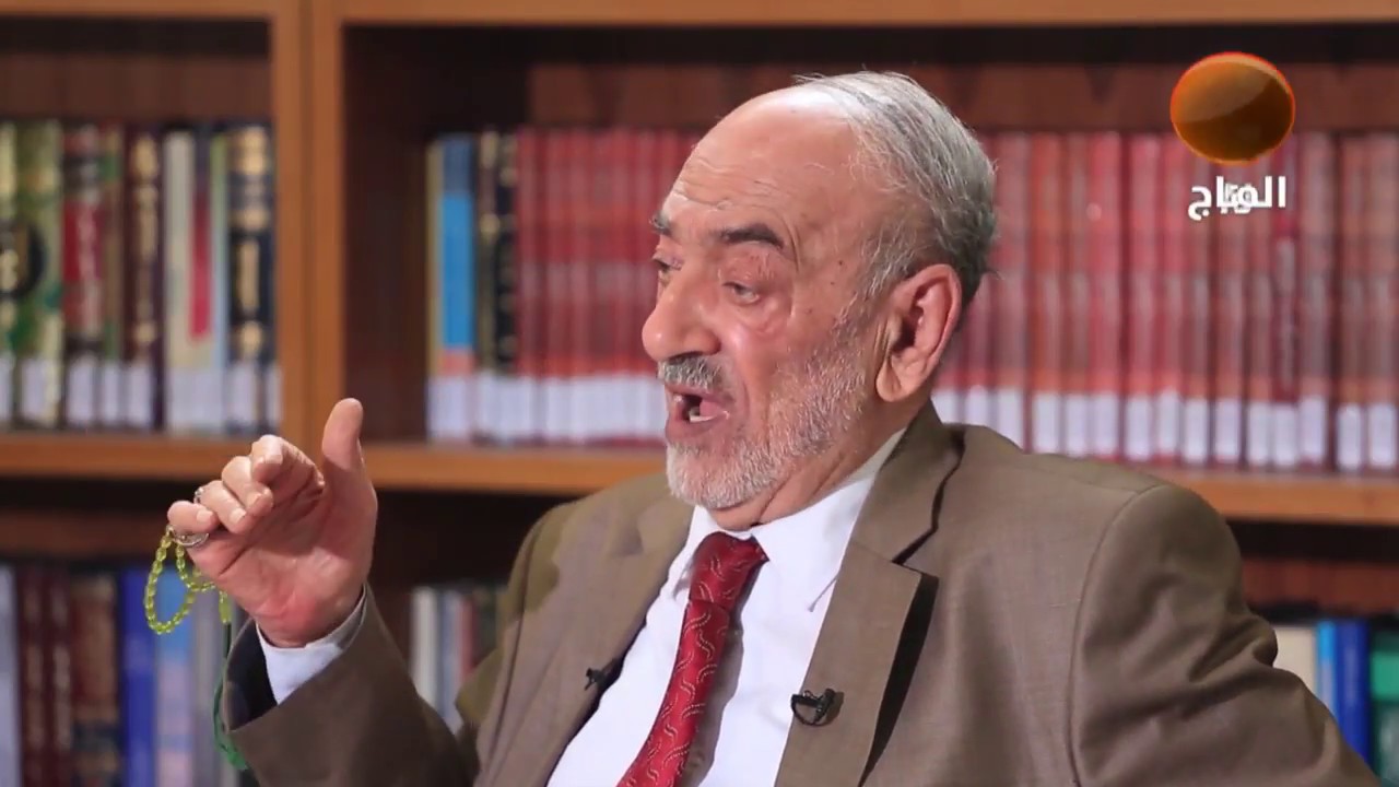 برنامج: مسيرة عطاء (٧) || لقاء مع الأستاذ الأول المتمرس في جامعة الكوفة محمد حسين الصغير