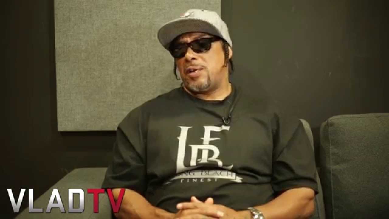 The Revolutionary Cuz Show: OG BIG Tray Deee says Police Biggest Gang