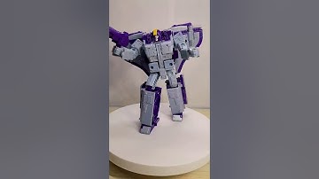 Transformers DCS Siege Astrotrain #transformers #transformation #transformerssiege #decepticons