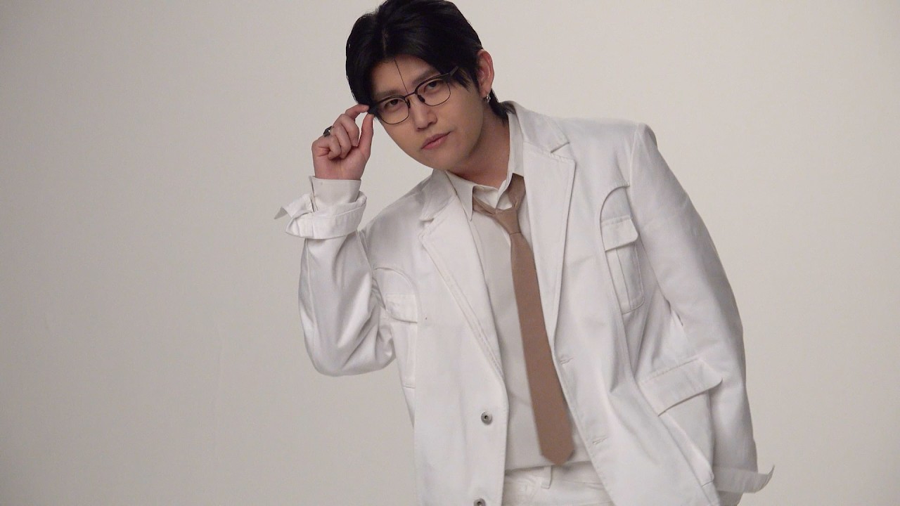 BACKSTAGE OF THE QRO