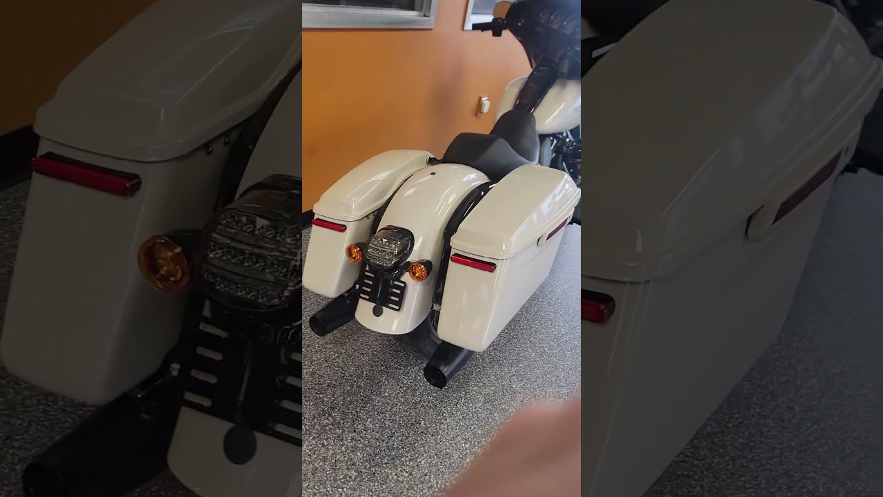 23 street glide st!!!!