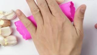 Soft Resin Tube Magic Handheld Rolling Garlic Peeler Kitchen Tools screenshot 3