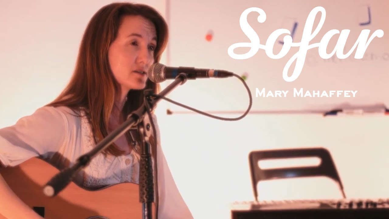 Mary Mahaffey - Blue Skies | Sofar Turin