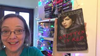 Friday Reads - With some Budgies!