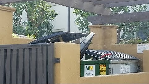 RICH PERSON THROWS AWAY DUMPSTERS WORTH OF AMAZING THINGS DUMPSTER DIVING DREAM