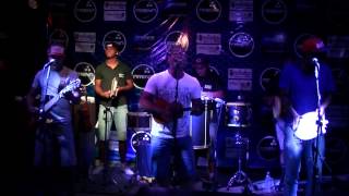 Grupo DOM NATURAL no Arena - Gravataí-RS (Tá escrito)