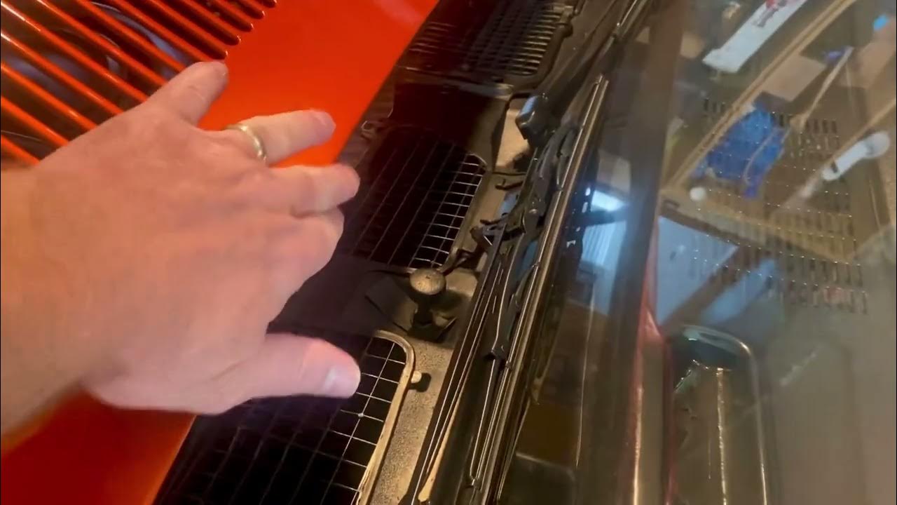 Issue with Windshield Wiper Blades on my 1980 Camaro Z28 Part 1 YouTube