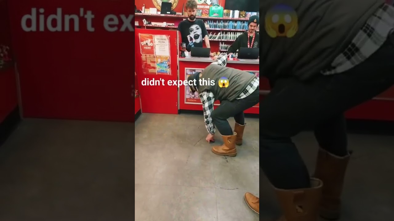 Man gets angry at cex 🇬🇧
