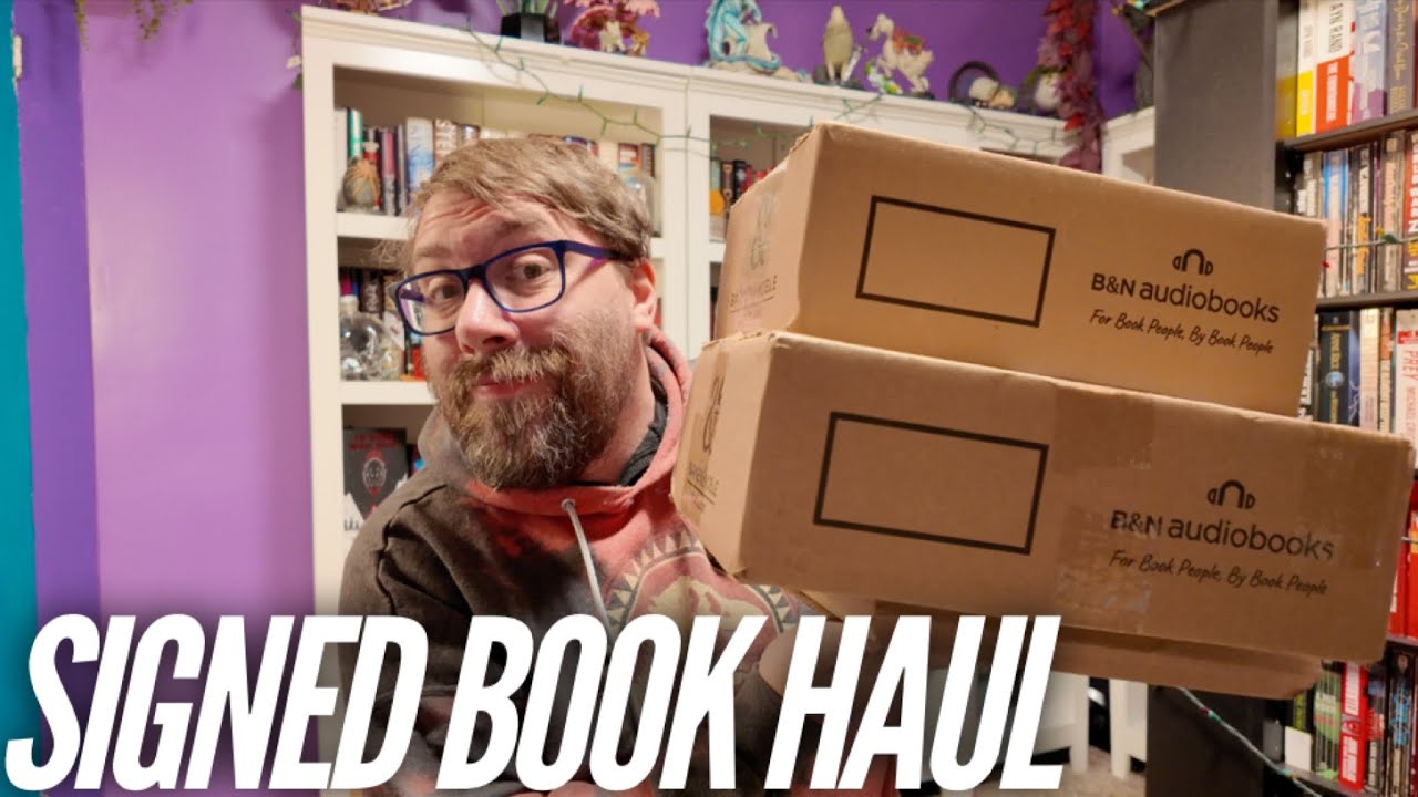 Книга с автографами актеров и актрис