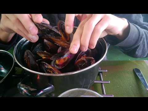 Vidéo: Comment manger des moules: règles de base