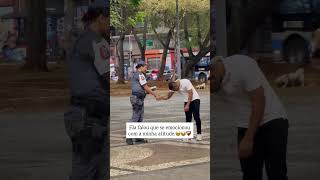 Policial se emocionar ao ganhar uma Bíblia de presente.😱😭😭❤️‍🩹❤️‍🩹📖#video #jesus #amor #shorts