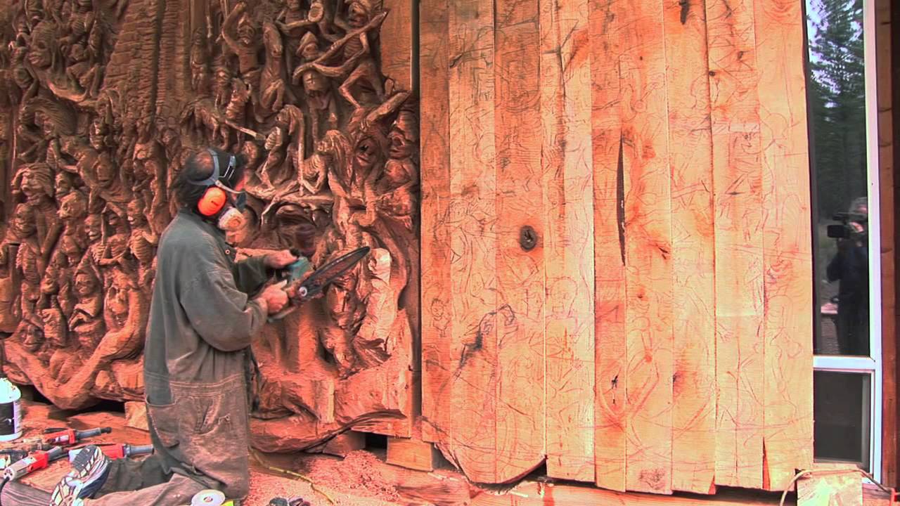 J. Chester Armstrong Collaborates With Dodd Mitchell for Chainsaw Sculpture at Aria's Javier's.