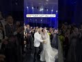 العريس بيقلد الاغنيه بالظبط عاشور طبلة السعادة