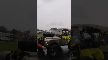 12 Series Land Rovers 12 days before Christmas go on a drive - watch full video