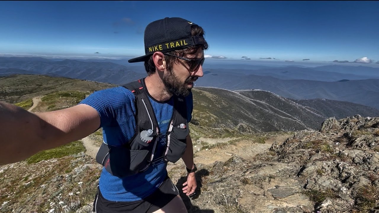 Running the Razorback | Mount Feathertop | Victorian Alps