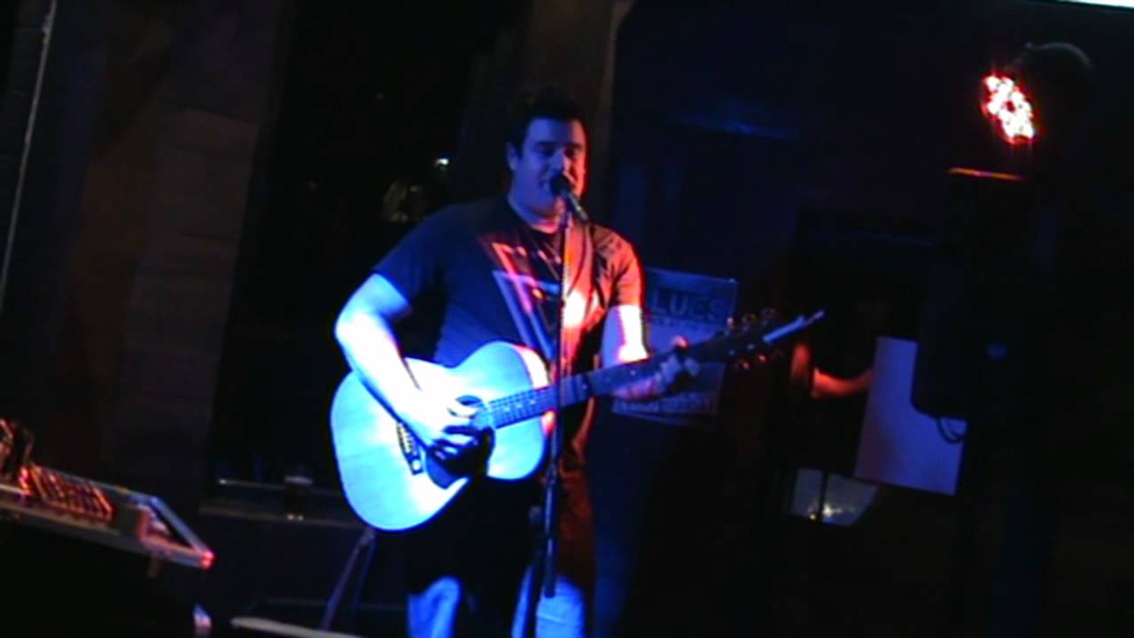 Zane Carroll - Walking In Memphis [HD] - YouTube