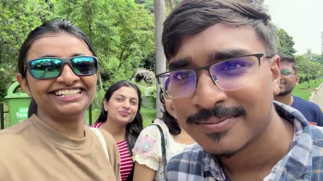 Lal Bagh to Corner House: The Ultimate Bangalore Day Out