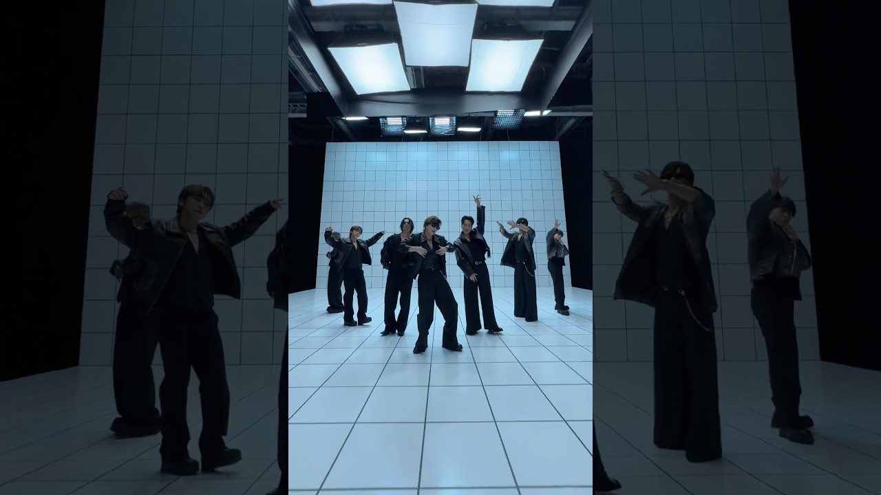 傘ならいらねえ☔️ #三代目JSOULBROTHERS #ThroughTheRAIN #JSB3_ONE