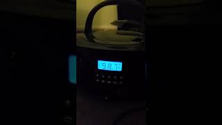 98.7 The Breeze (WDZH - FM, Detroit) brief aircheck (February 4, 2019)