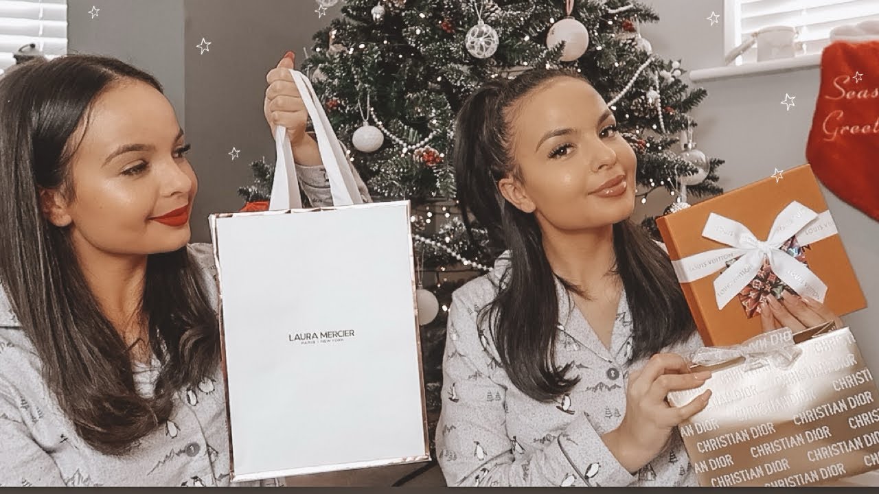 WHAT I GOT FOR CHRISTMAS 2019 - AYSE AND ZELIHA