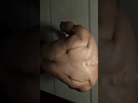 Pose #gym #motivation ₹tarding#live #shorts #shortvideo #viralvideo  #youtube short #