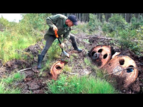 ПОДНИМАЛИ ИЗ БОЛОТА - ВОЛОСЫ ВСТАЛИ ДЫБОМ! ОНА ОГРОМНАЯ!
