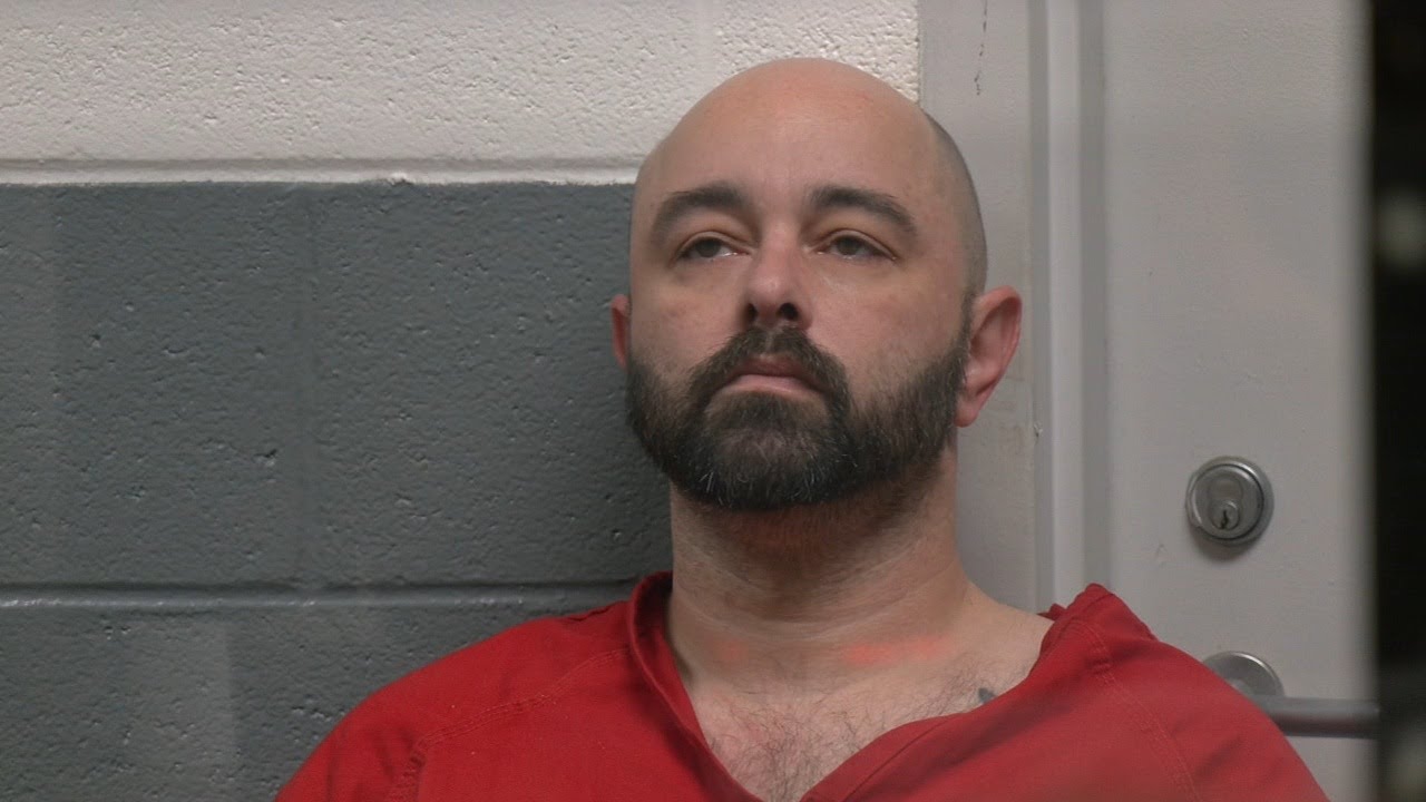 Man charged in Middletown shooting appears in court - YouTube