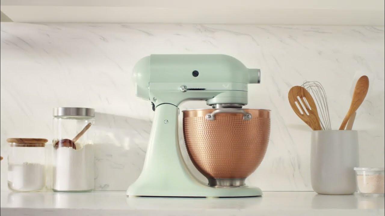 2022 Design Series Blossom Tilt-Head Stand Mixer