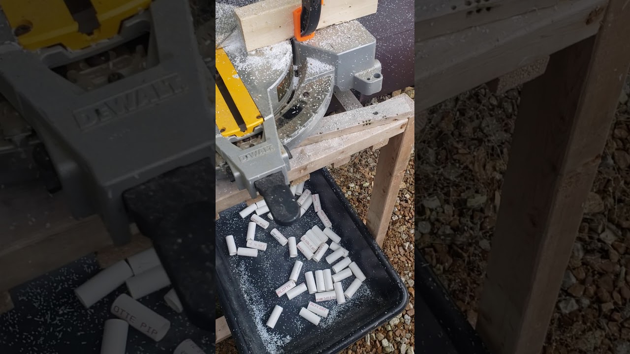 Superworm pupation stations!