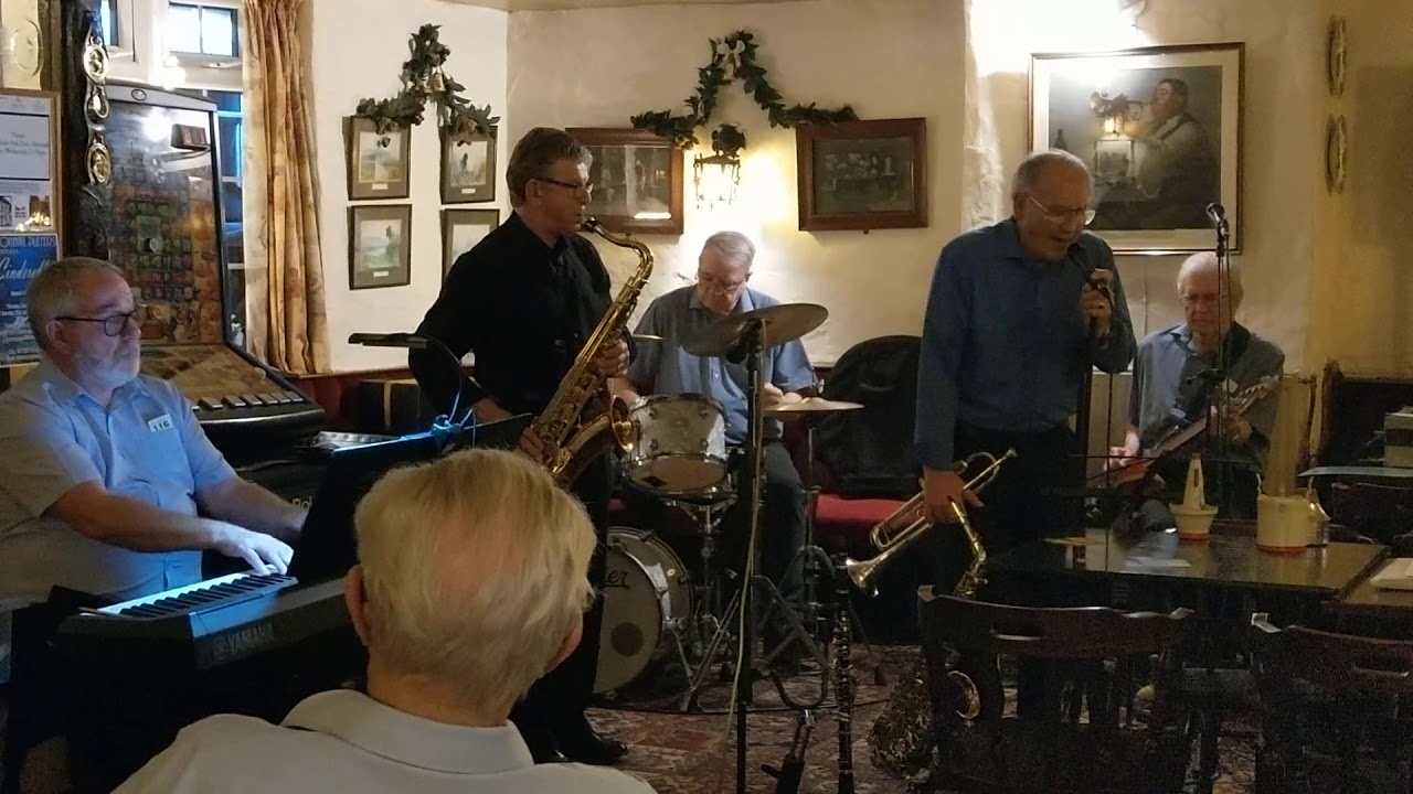 Martinique jazz band (Stonnall) YouTube