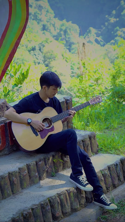 Untungnya bumi masih berputar 🎸 #untungnyabumimasihberputat #bernadya