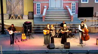 The Isaacs - "Bluegrass Medley" The Isaacs - "Bluegrass Medley"