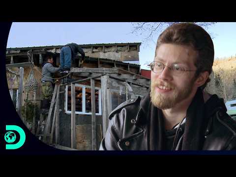 Hard work to pay off the debt | The Great Alaskan Family | Discovery Brazil