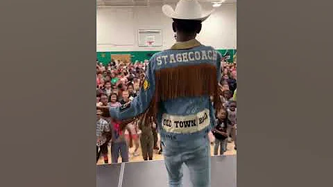 Lil Nas X -  Surprising Kids of Lander Elementary - Old Town Road